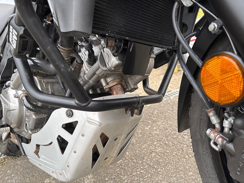 Suzuki 650 Adventure Petrol Manual Euro 5 (71 ps)