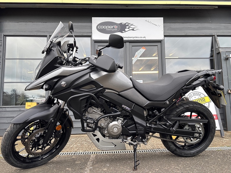 Suzuki 650 Adventure Petrol Manual Euro 5 (71 ps)