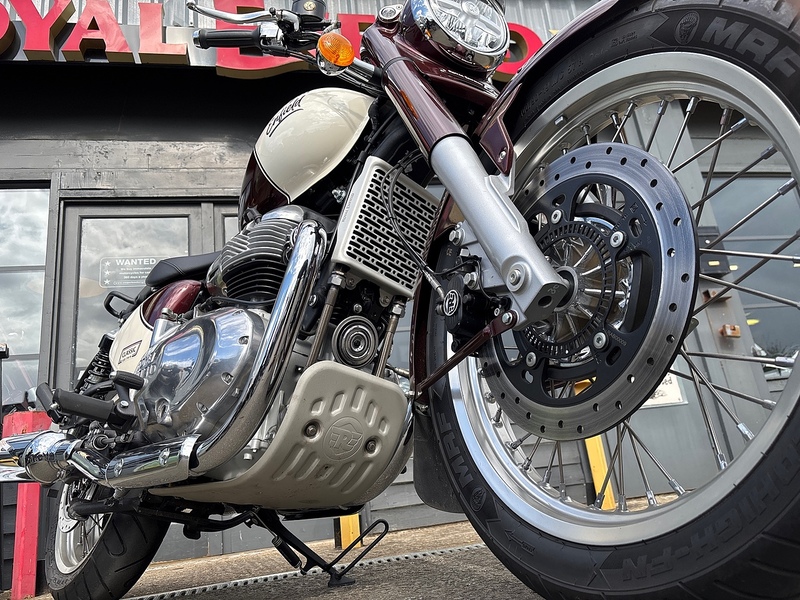 Royal Enfield 650 Roadster/Retro Petrol Constant mesh Euro 5 (47 ps)