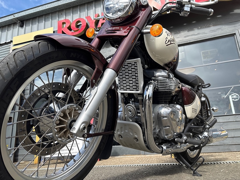 Royal Enfield 650 Roadster/Retro Petrol Constant mesh Euro 5 (47 ps)