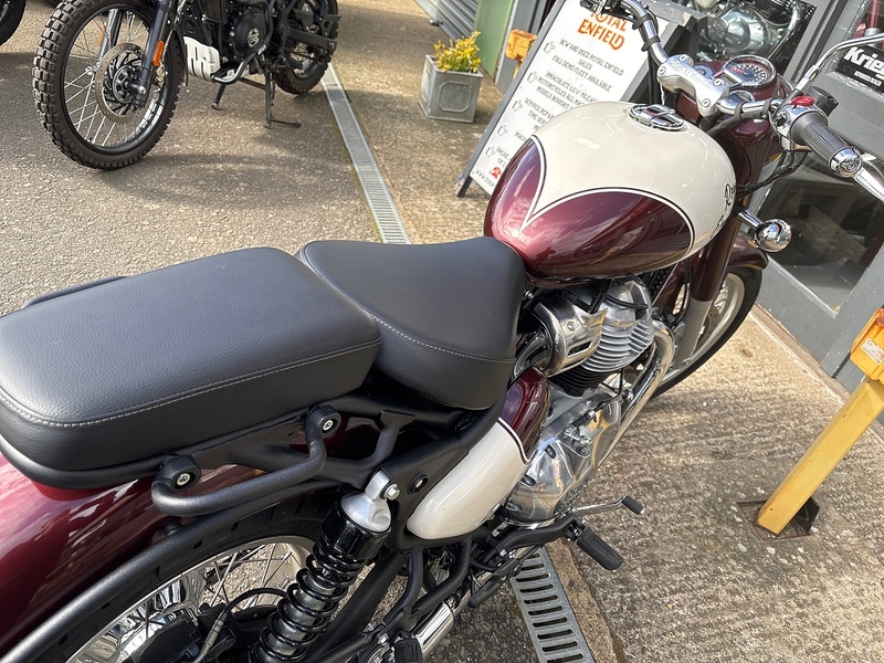 Royal Enfield 650 Roadster/Retro Petrol Constant mesh Euro 5 (47 ps)