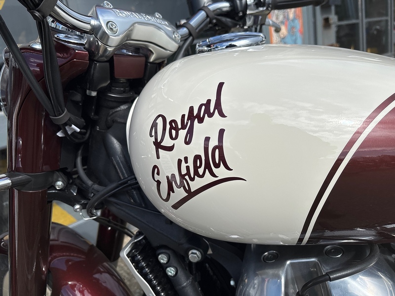 Royal Enfield 650 Roadster/Retro Petrol Constant mesh Euro 5 (47 ps)