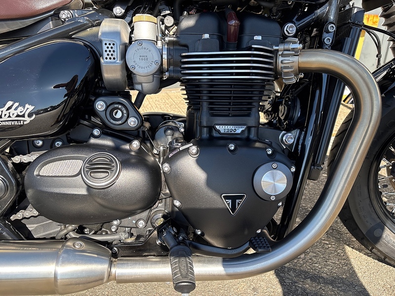 Triumph Triumph Bobber 1200 Custom Cruiser 1.2 Manual Petrol