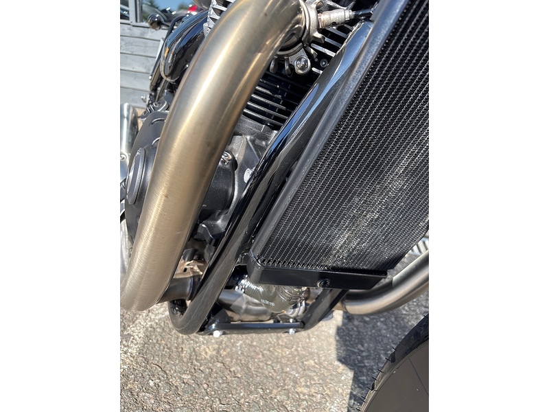 Triumph Triumph Bobber 1200 Custom Cruiser 1.2 Manual Petrol