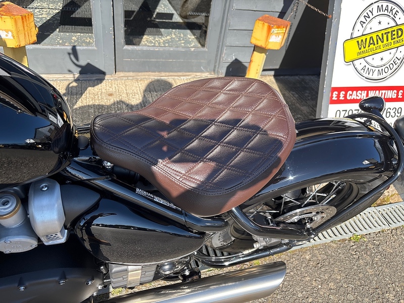 Triumph Triumph Bobber 1200 Custom Cruiser 1.2 Manual Petrol