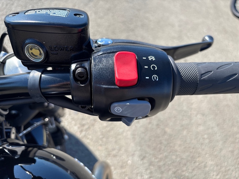 Triumph Triumph Bobber 1200 Custom Cruiser 1.2 Manual Petrol