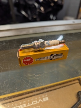 SPARK PLUG NGK CR8EKB FOR ROYAL ALLOY 350 E5+