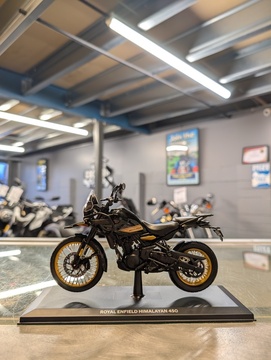 NEW HIMALAYAN SCALE MODEL HANLE BLACK