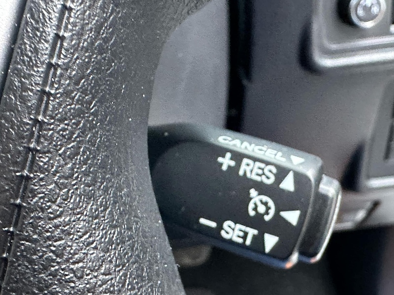 Toyota 2.8D Active SUV 5dr Diesel Auto 4WD Euro 6 (s/s) (7 Seat) (204 ps)