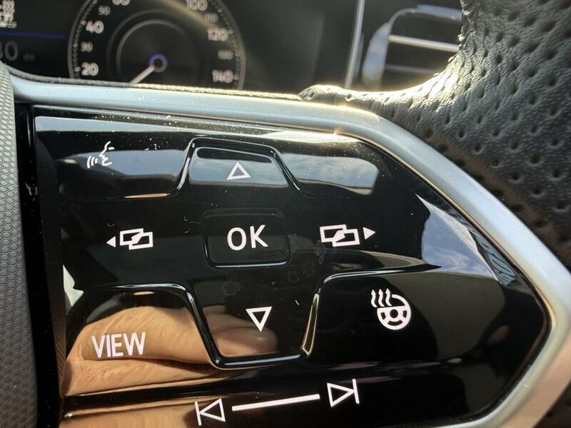 Volkswagen 3.0 TDI V6 Black Edition SUV 5dr Diesel Tiptronic 4Motion Euro 6 (s/s) (286 ps)