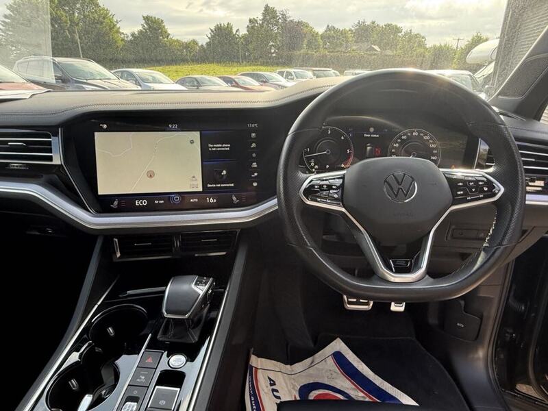 Volkswagen 3.0 TDI V6 Black Edition SUV 5dr Diesel Tiptronic 4Motion Euro 6 (s/s) (286 ps)