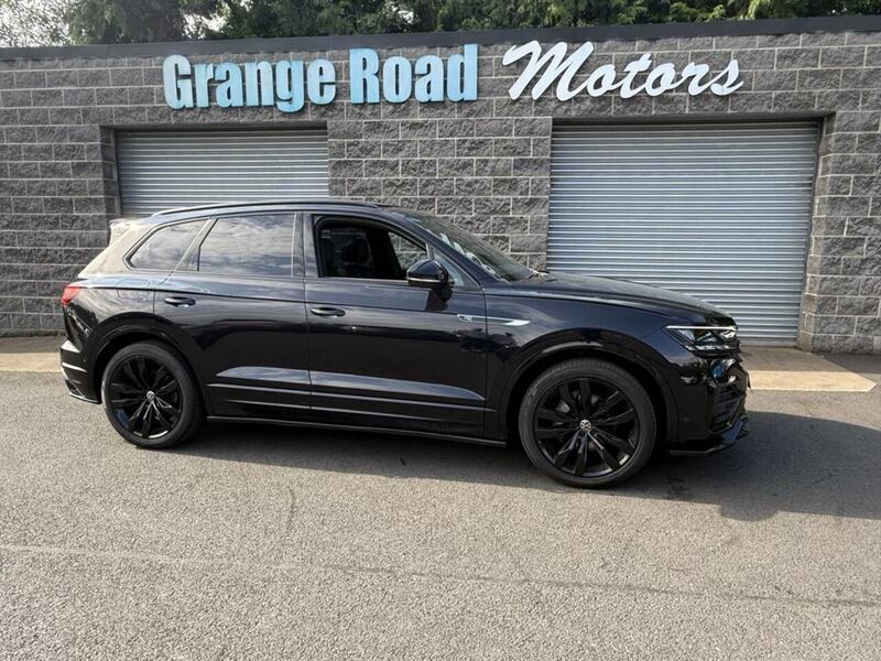 Volkswagen 3.0 TDI V6 Black Edition SUV 5dr Diesel Tiptronic 4Motion Euro 6 (s/s) (286 ps)