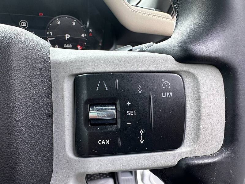 Land Rover 3.0 D250 MHEV X-Dynamic S SUV 5dr Diesel Auto 4WD Euro 6 (s/s) (250 ps)