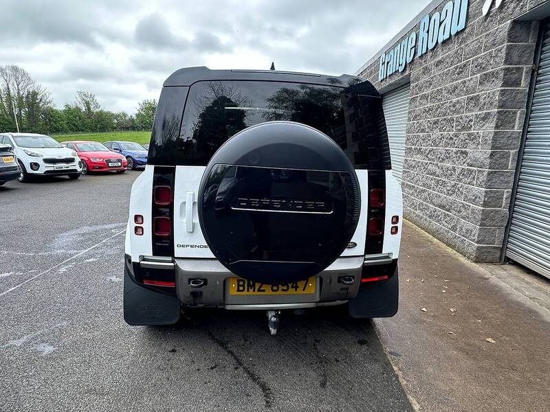 Land Rover 3.0 D250 MHEV X-Dynamic S SUV 5dr Diesel Auto 4WD Euro 6 (s/s) (250 ps)