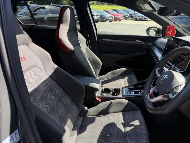 Volkswagen 2.0 TSI GTI Hatchback 5dr Petrol DSG Euro 6 (s/s) (265 ps)