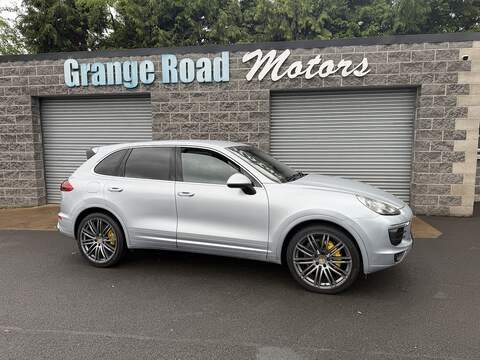 3.0 TD V6 SUV 5dr Diesel TiptronicS 4WD Euro 6 (s/s) (262 ps)