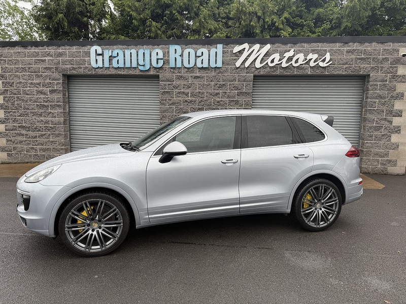Porsche 3.0 TD V6 SUV 5dr Diesel TiptronicS 4WD Euro 6 (s/s) (262 ps)
