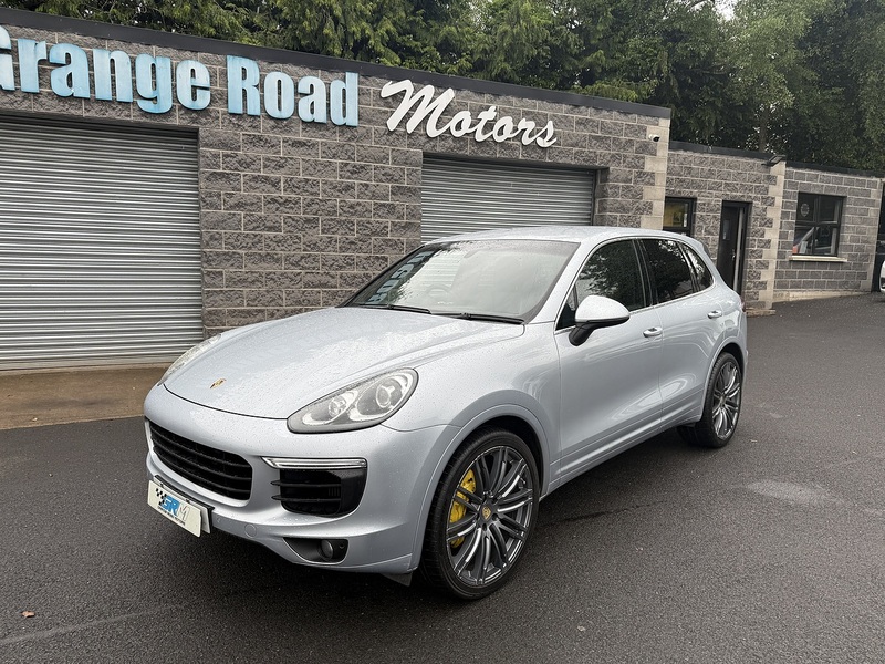 Porsche 3.0 TD V6 SUV 5dr Diesel TiptronicS 4WD Euro 6 (s/s) (262 ps)