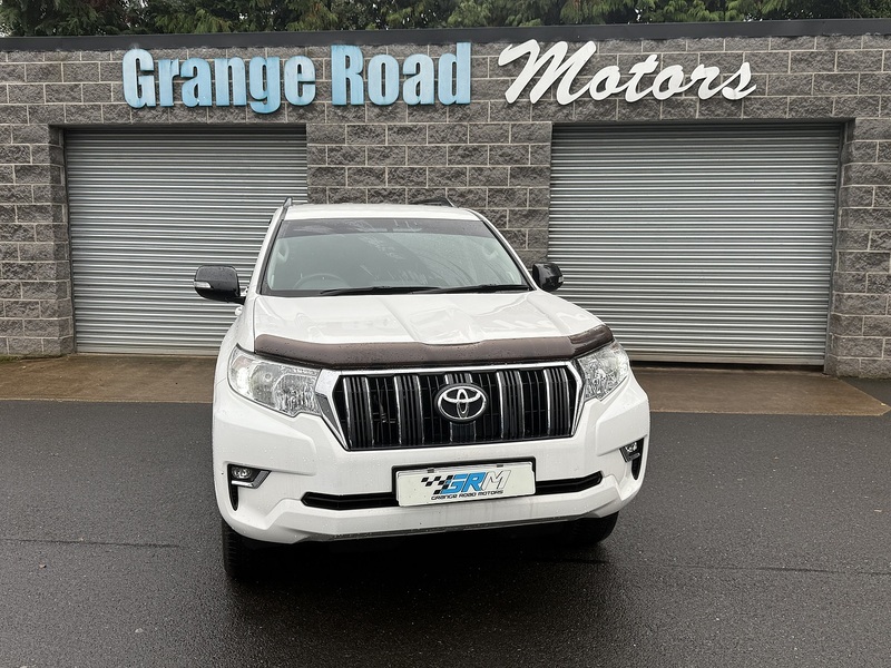 Toyota 2.8D Active SUV 5dr Diesel Auto 4WD Euro 6 (s/s) (7 Seat) (204 ps)