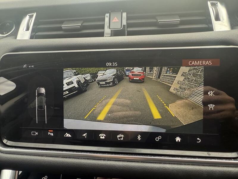 Land Rover 3.0 D250 MHEV HSE SUV 5dr Diesel Auto 4WD Euro 6 (s/s) (250 ps)