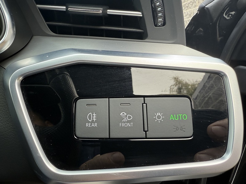 Audi 2.0 TDI 40 S line Saloon 4dr Diesel S Tronic Euro 6 (s/s) (204 ps)