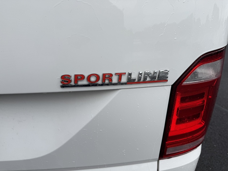 Volkswagen 2.0 BiTDI T32 Sportline Panel Van 5dr Diesel DSG SWB Euro 6 (s/s) (204 ps)