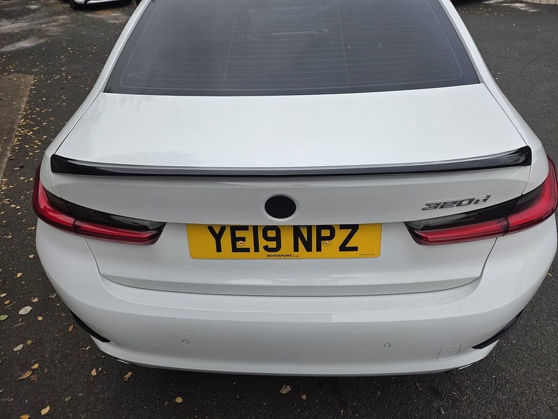 BMW 2.0 320d SE Saloon 4dr Diesel Auto Euro 6 (s/s) (190 ps)