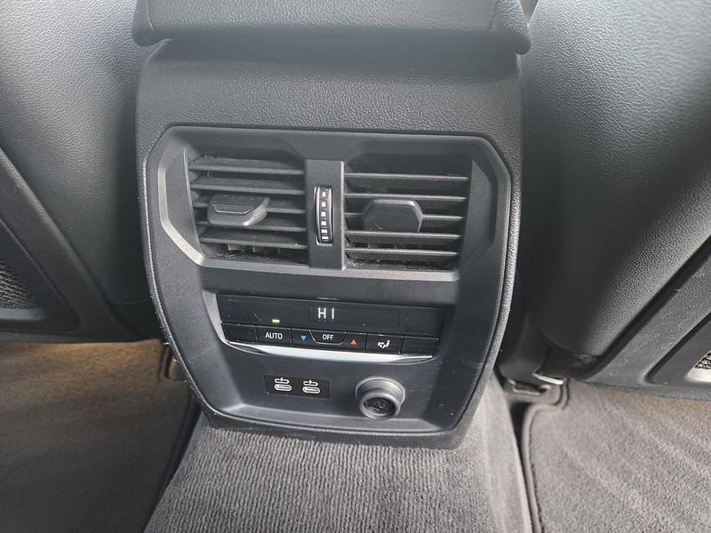 BMW 2.0 320d SE Saloon 4dr Diesel Auto Euro 6 (s/s) (190 ps)