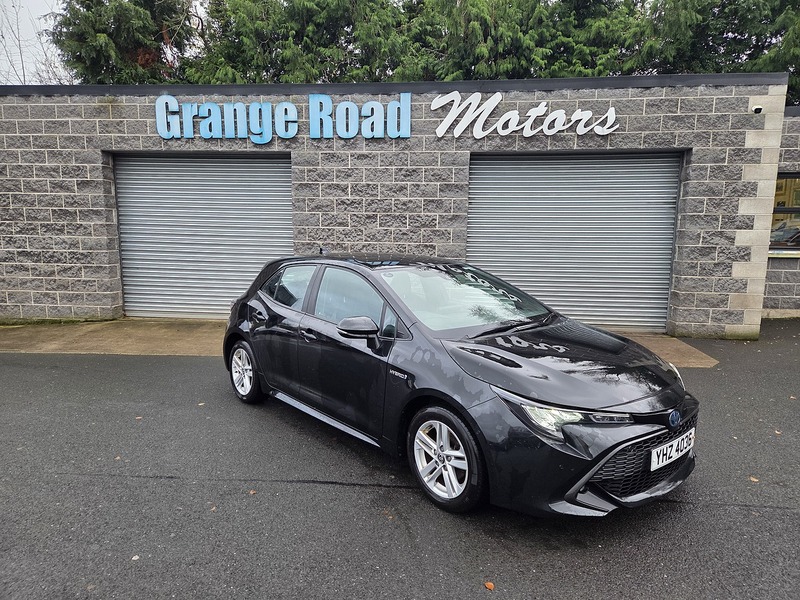 Toyota 1.8 VVT-h GPF Icon Tech Hatchback 5dr Petrol Hybrid CVT Euro 6 (s/s) (122 ps)