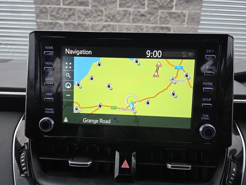 Toyota 1.8 VVT-h GPF Icon Tech Hatchback 5dr Petrol Hybrid CVT Euro 6 (s/s) (122 ps)