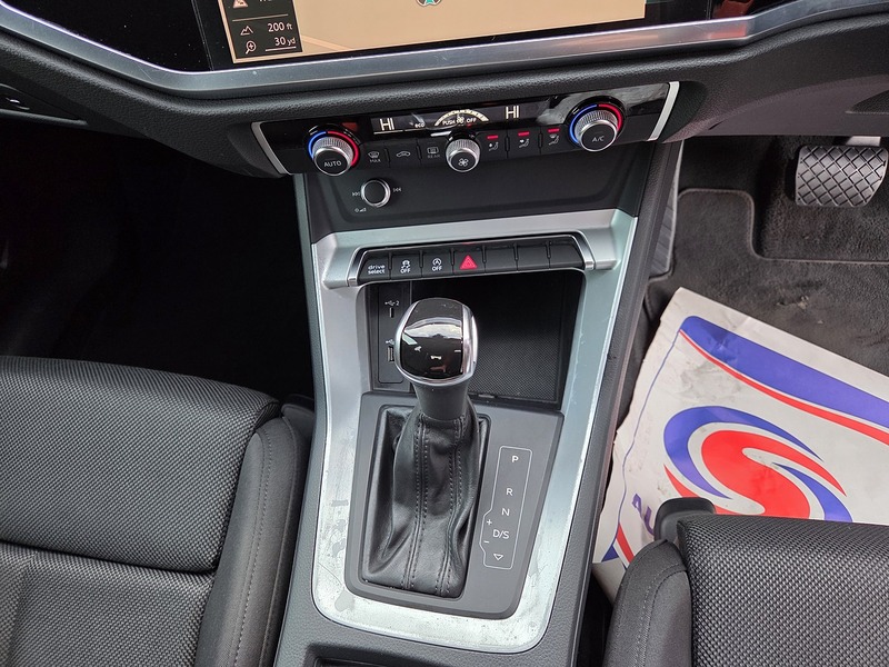 Audi 2.0 TDI 35 Sport SUV 5dr Diesel S Tronic Euro 6 (s/s) (150 ps)