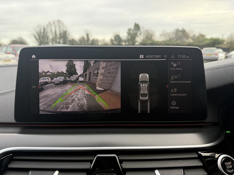 BMW 2.0 520d MHT M Sport Saloon 4dr Diesel Hybrid Steptronic Euro 6 (s/s) (190 ps)