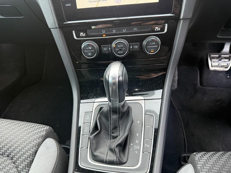 Volkswagen TDI R-Line Hatchback 2.0 Automatic Diesel