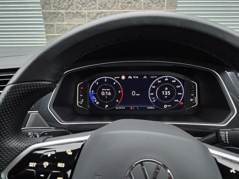 Volkswagen 2.0 TDI R-Line SUV 5dr Diesel DSG 4Motion Euro 6 (s/s) (150 ps)