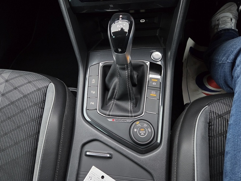 Volkswagen 2.0 TDI R-Line SUV 5dr Diesel DSG 4Motion Euro 6 (s/s) (150 ps)