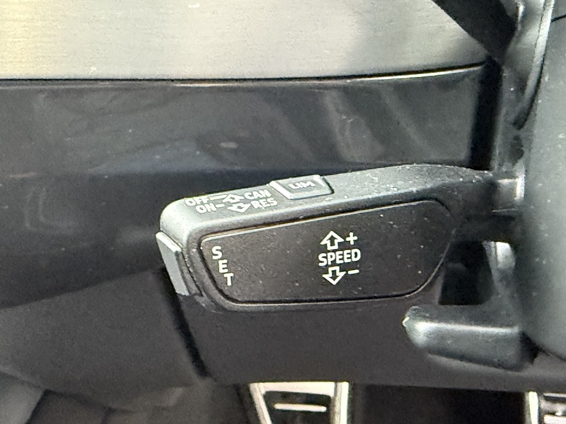 Audi 4.0 TDI V8 SUV 5dr Diesel Tiptronic quattro Euro 6 (s/s) (435 ps)