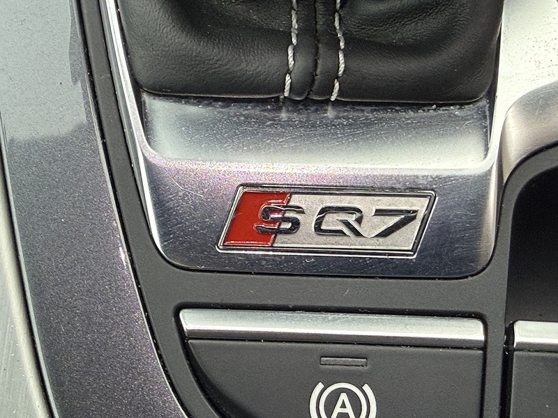 Audi 4.0 TDI V8 SUV 5dr Diesel Tiptronic quattro Euro 6 (s/s) (435 ps)