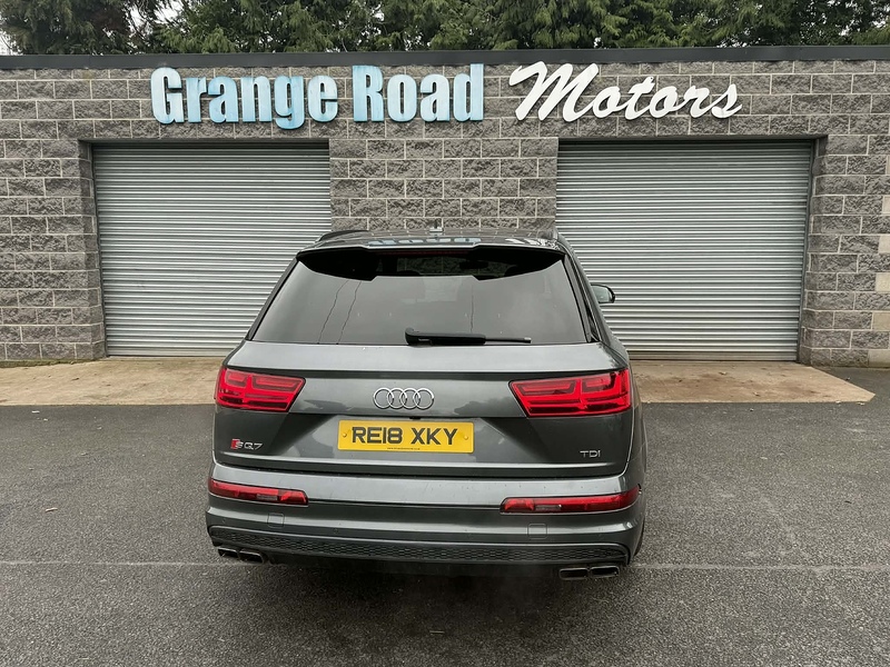 Audi 4.0 TDI V8 SUV 5dr Diesel Tiptronic quattro Euro 6 (s/s) (435 ps)