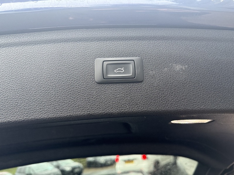 Audi 2.0 TDI 40 Black Edition SUV 5dr Diesel S Tronic quattro Euro 6 (s/s) (190 ps)