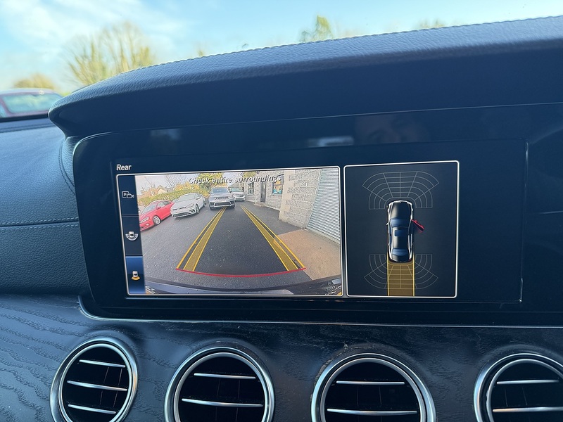 Mercedes-Benz 3.0 E350d V6 AMG Line (Premium) Saloon 4dr Diesel G-Tronic+ Euro 6 (s/s) (258 ps)