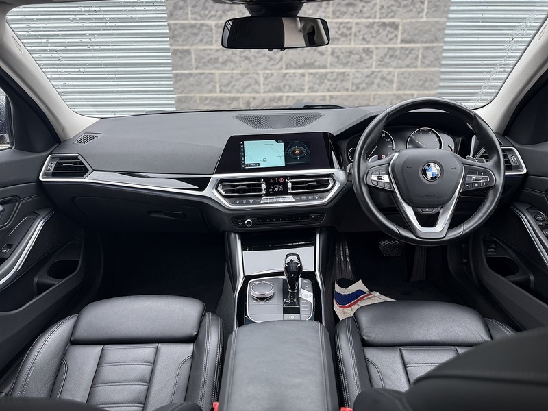 BMW 2.0 320d Sport Saloon 4dr Diesel Auto Euro 6 (s/s) (190 ps)