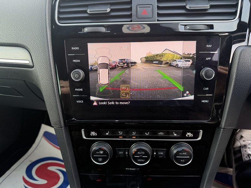 Volkswagen 2.0 TDI GTD Hatchback 5dr Diesel DSG Euro 6 (s/s) (184 ps)