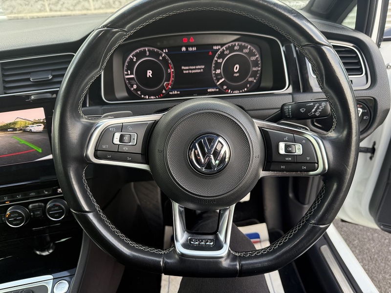 Volkswagen 2.0 TDI GTD Hatchback 5dr Diesel DSG Euro 6 (s/s) (184 ps)