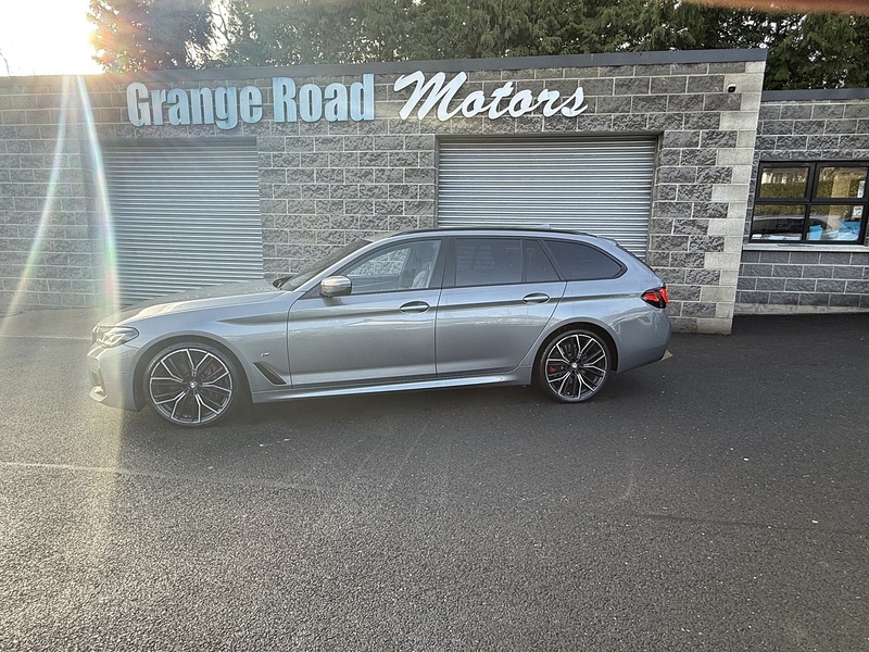 BMW 2.0 520d MHT M Sport Touring 5dr Diesel Hybrid Steptronic Euro 6 (s/s) (190 ps)