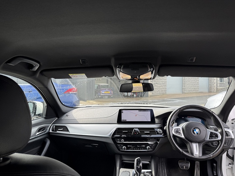 BMW 2.0 520d MHT M Sport Saloon 4dr Diesel Hybrid Auto xDrive Euro 6 (s/s) (190 ps)