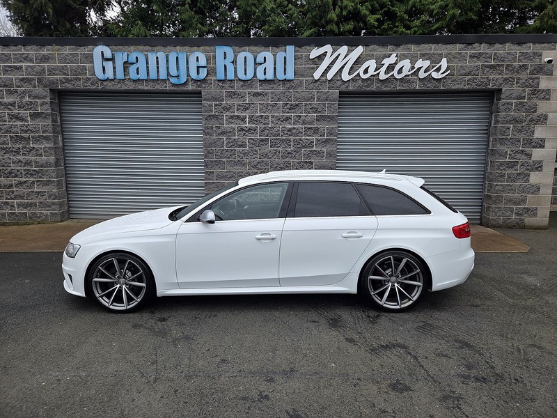 Audi 4.2 5dr Estate Petrol