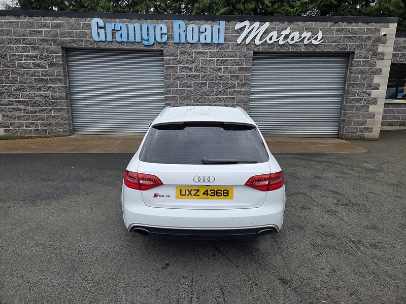 Audi 4.2 5dr Estate Petrol