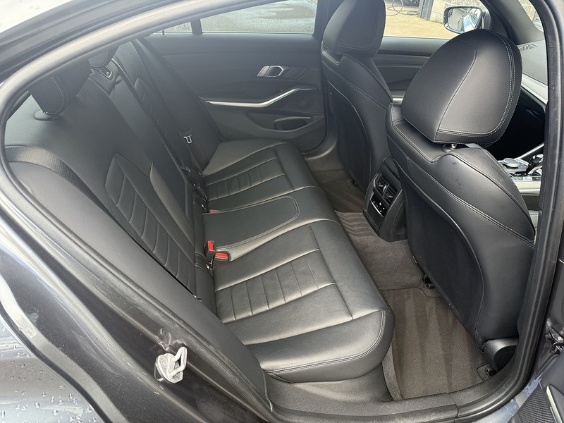 BMW 2.0 318d MHT M Sport Saloon 4dr Diesel Hybrid Auto Euro 6 (s/s) (150 ps)
