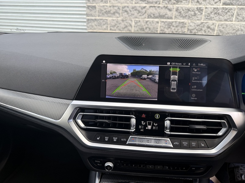 BMW 2.0 318d MHT M Sport Saloon 4dr Diesel Hybrid Auto Euro 6 (s/s) (150 ps)