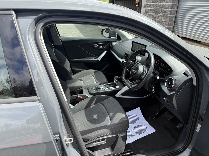 Audi 1.6 TDI 30 Sport SUV 5dr Diesel S Tronic Euro 6 (s/s) (116 ps)